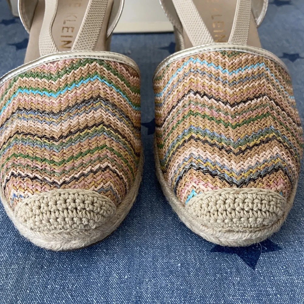 Anne Klein Akabril Tan Multi Espadrille sz 10 EUC
